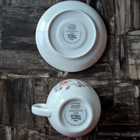 Disney ©️ Winnie the Pooh Teacup & Saucer Set, Cherry Blossom 🌸 design - Picture 6 of 8